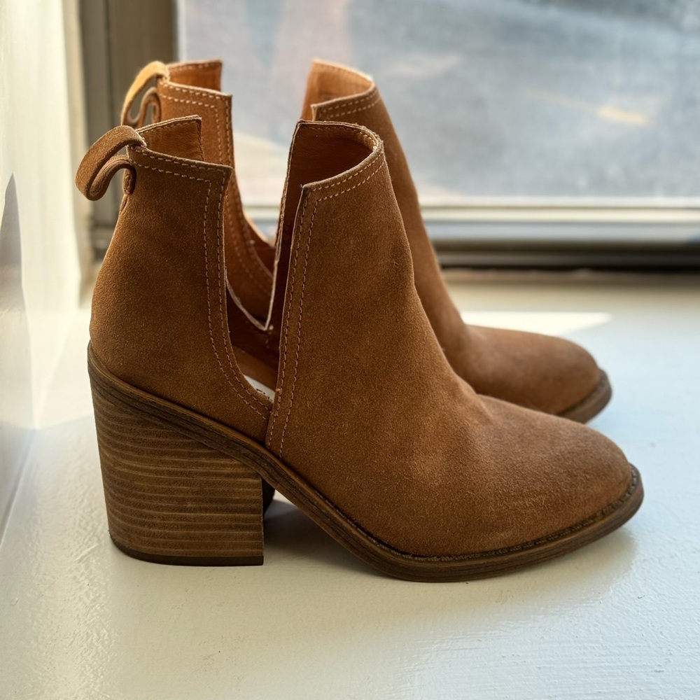 Steve Madden Sharini Block Heeled Booties | Chestnut Brown | Size 7